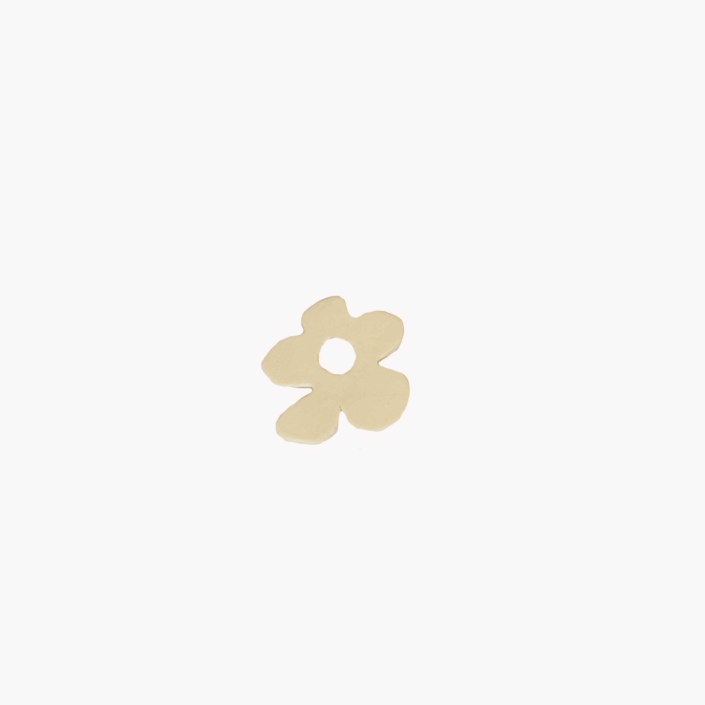Poppy's sunflower pendant - PRE ORDER